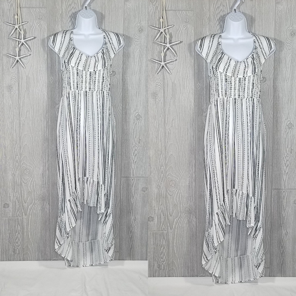 NWT Almost Famous Dress Large Black White Ruffled High Low - Picture 1 of 8